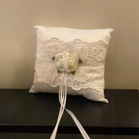 Flower Girl and Ring Bearer Accessories - Picture 2 of 2